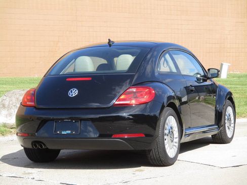 Used 2015 Volkswagen Beetle 1.8T FWD image 88