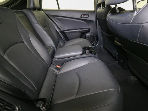 Used 2017 Toyota Prius Prime Premium image 20