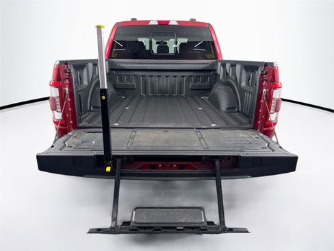 Used 2022 Ford F150 Platinum w/ Equipment Group 701A High image 40