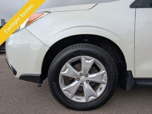 Used 2015 Subaru Forester 2.5i Premium AWD/4WD image 10