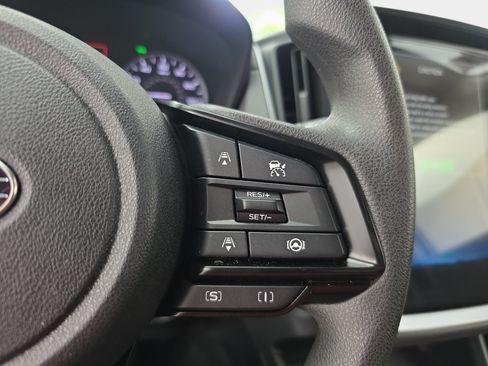 Used 2024 Subaru Crosstrek 2.0i Premium AWD/4WD image 17