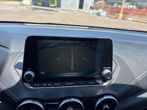Used 2025 Nissan Sentra SV FWD image 22