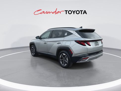 Used 2025 Hyundai Tucson SEL FWD image 6