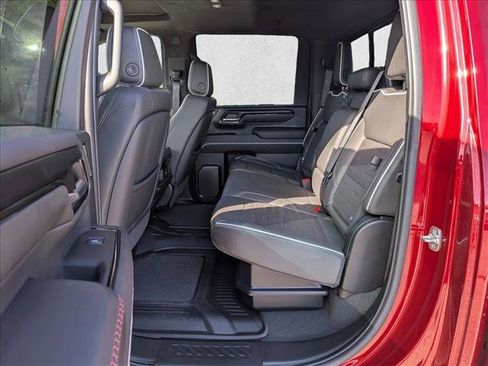 Used 2025 GMC Sierra 2500 AT4X AWD/4WD image 19