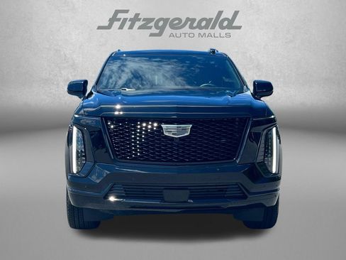 Certified 2026 Cadillac Escalade Sport w/ LPO, ONYX Package AWD/4WD image 6