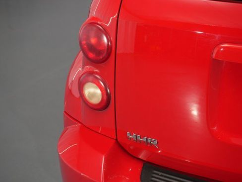 Used 2008 Chevrolet HHR SS FWD image 22