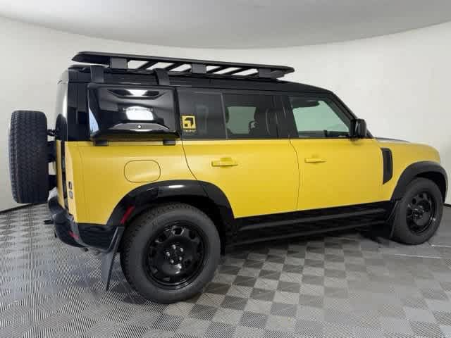 New 2026 Land Rover Defender 110 Trophy Edition AWD/4WD image 7