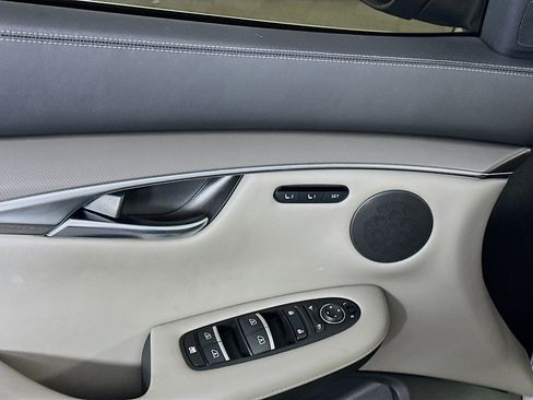 Used 2023 INFINITI QX50 Luxe image 15