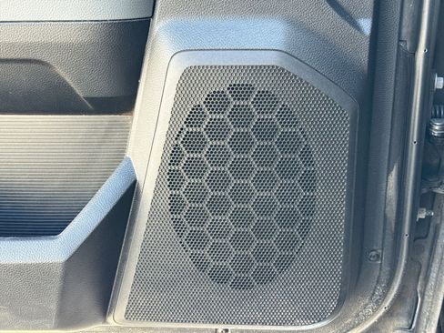 Used 2017 RAM 1500 Big Horn AWD/4WD image 32