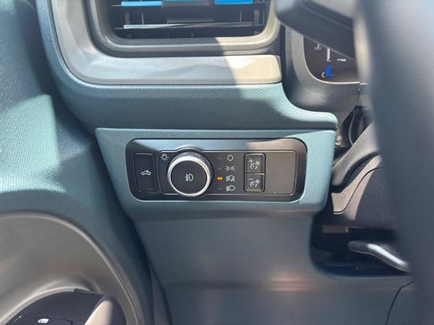 Used 2025 Ford Maverick Lobo AWD/4WD image 16