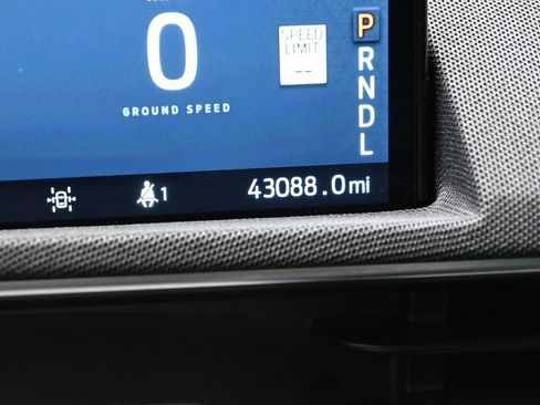 Used 2021 Ford Mustang Mach-E Select w/ Comfort/Technology Package AWD/4WD image 16