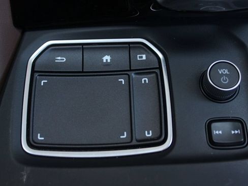 Used 2023 Acura MDX FWD w/ Technology Package image 29