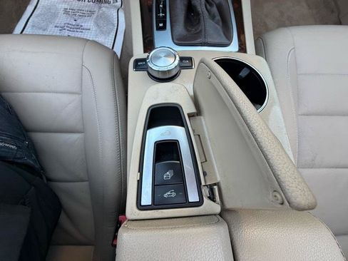 Used 2013 Mercedes-Benz E 550 Cabriolet image 55