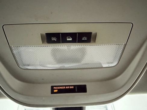 Used 2021 Chevrolet Colorado W/T w/ Custom Special Edition image 21