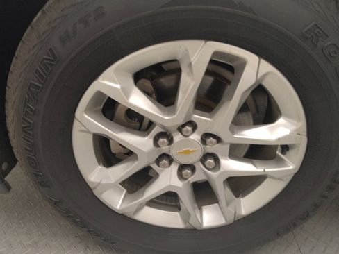 Used 2019 Chevrolet Traverse LS FWD image 31