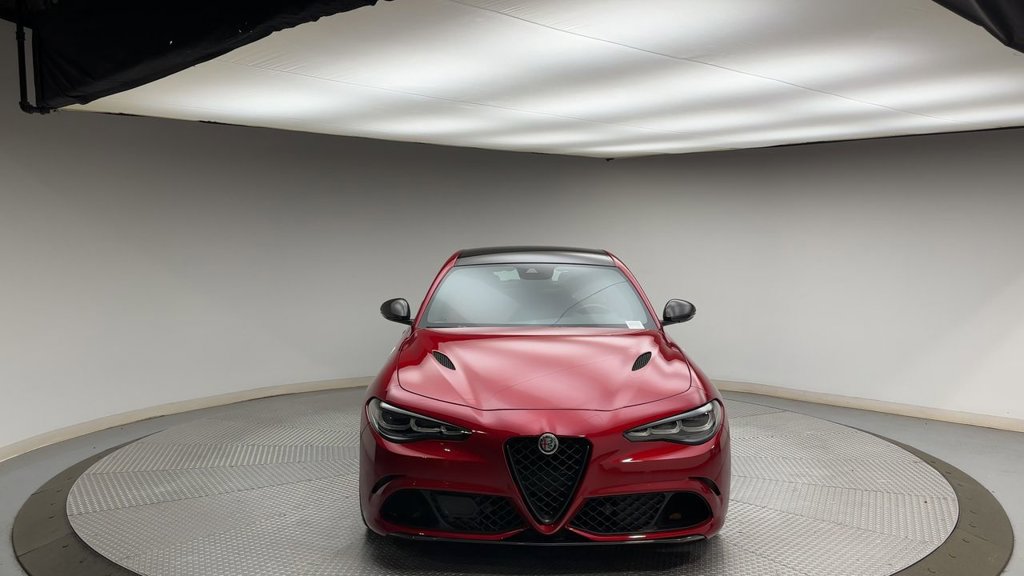 Used 2024 Alfa Romeo Giulia Quadrifoglio RWD image 7