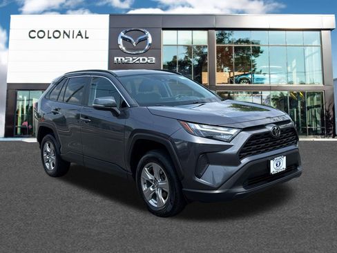 Used 2024 Toyota RAV4 XLE AWD/4WD image 1