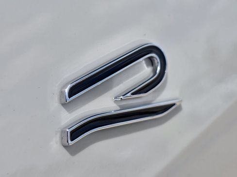 New 2026 Volkswagen Tiguan SE R-Line FWD image 8