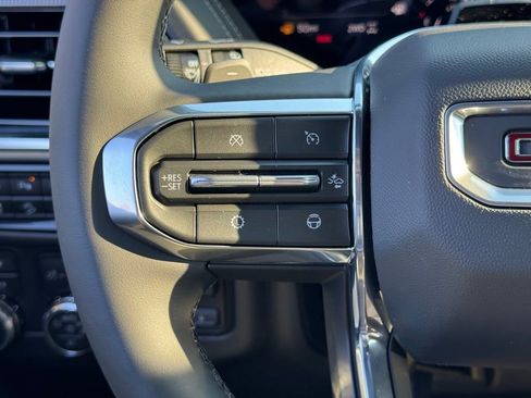 New 2026 GMC Yukon Elevation image 27