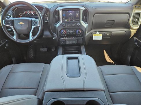Used 2021 Chevrolet Silverado 1500 LTZ image 24