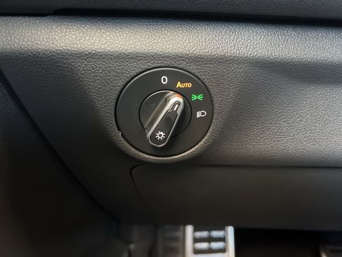 New 2025 Volkswagen Jetta Sport image 32