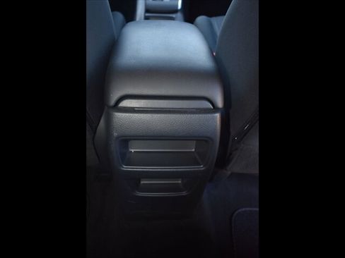 Used 2017 Nissan Sentra SV w/ Driver's Assist Package image 27