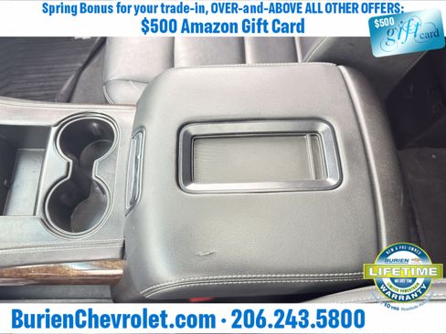 Used 2019 Chevrolet Suburban LT image 18