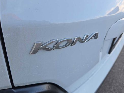Used 2019 Hyundai Kona Limited image 13