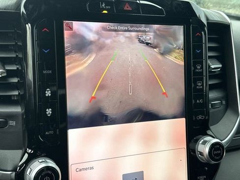 New 2026 RAM 1500 4x4 Crew Cab image 30