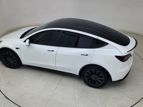 Used 2022 Tesla Model Y Performance image 83
