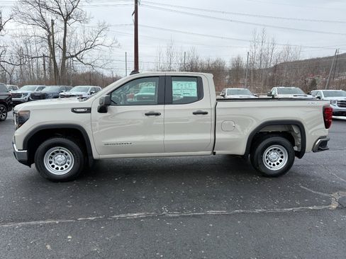 New 2026 GMC Sierra 1500 Pro image 2