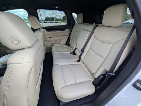 Used 2018 Cadillac XT5 AWD image 14