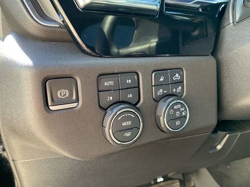 Used 2024 Chevrolet Silverado 2500 High Country image 18