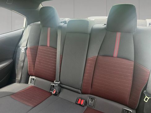 Used 2023 Toyota Corolla SE w/ Carpet Mat Package (TMS) FWD image 16