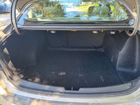 Used 2024 Chevrolet Malibu LT image 31