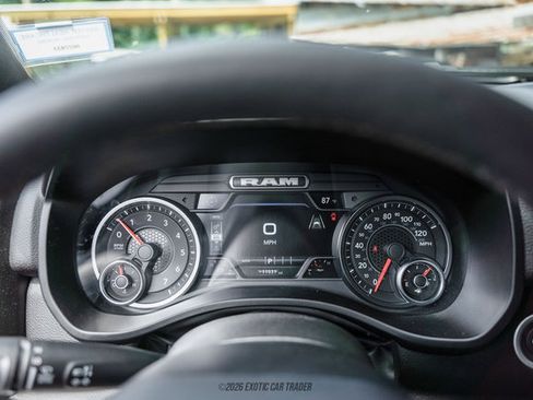 Used 2025 RAM 1500 Big Horn AWD/4WD image 40