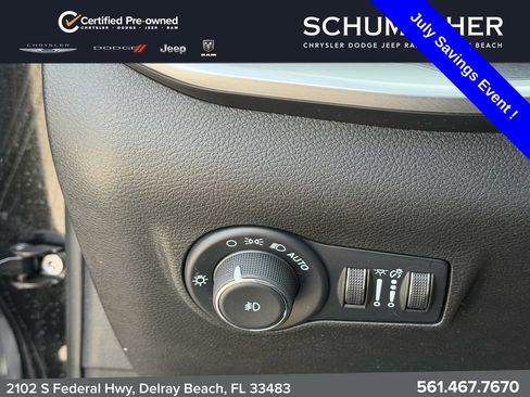 Used 2024 Jeep Compass Latitude AWD/4WD image 29