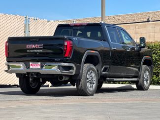 New 2026 GMC Sierra 2500 SLT w/ SLT Convenience Package AWD/4WD video 4