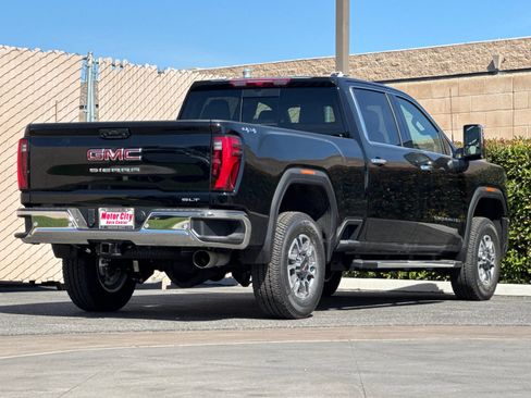 New 2026 GMC Sierra 2500 SLT w/ SLT Convenience Package AWD/4WD image 4