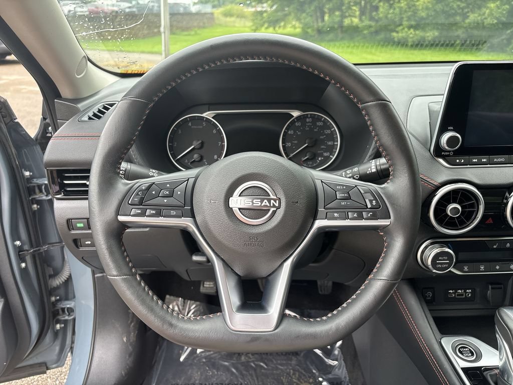 Certified 2024 Nissan Sentra SR w/ SR Premium Package FWD image 31