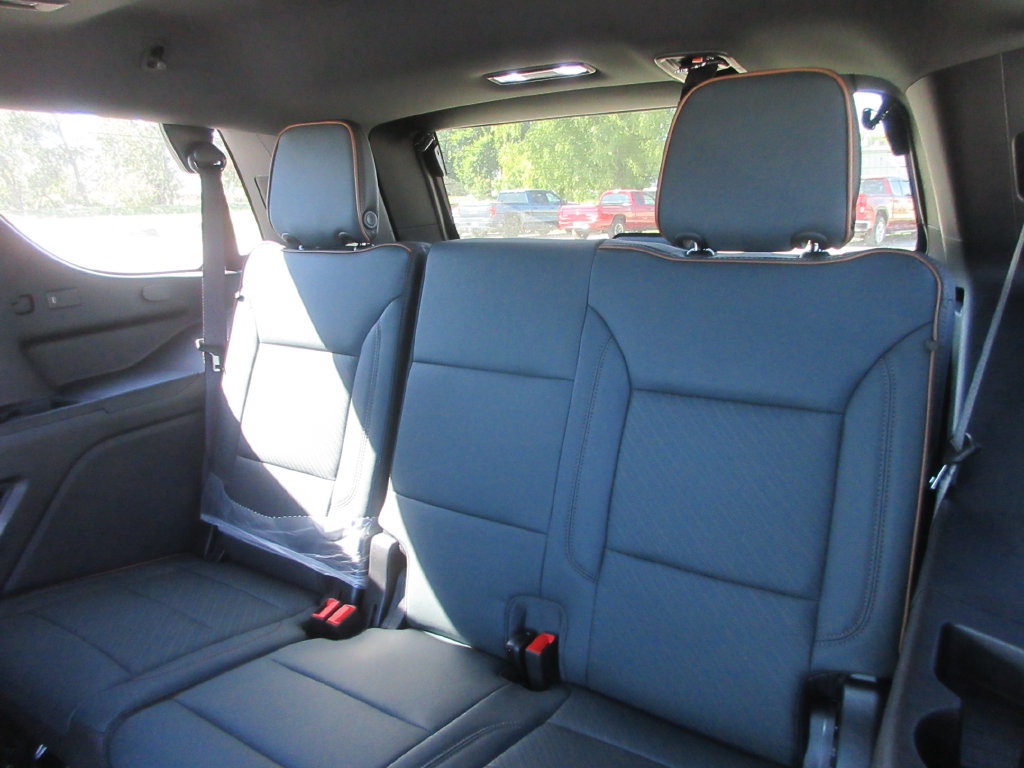 New 2027 GMC Yukon AT4 w/ AT4 Premium Plus Package AWD/4WD image 13