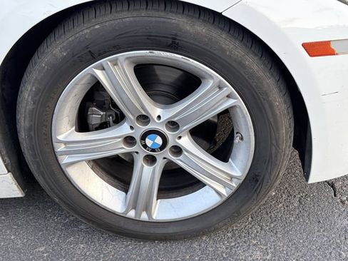 Used 2014 BMW 328i Sedan RWD image 4