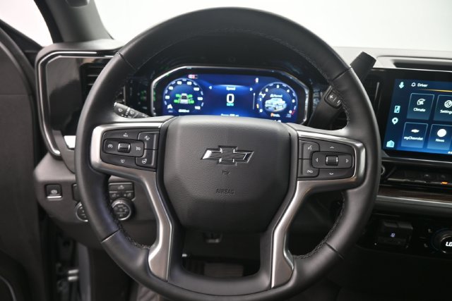 Used 2026 Chevrolet Silverado 1500 RST RWD image 9
