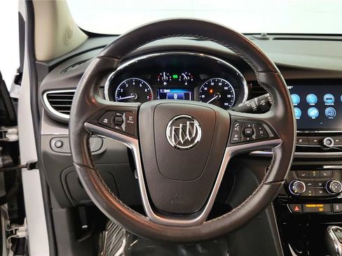 Used 2020 Buick Encore Preferred image 32