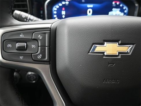 Used 2025 Chevrolet Silverado 2500 LTZ w/ LTZ Convenience Package image 28