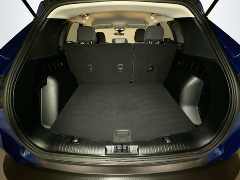 Certified 2022 Ford Escape SE AWD/4WD image 35