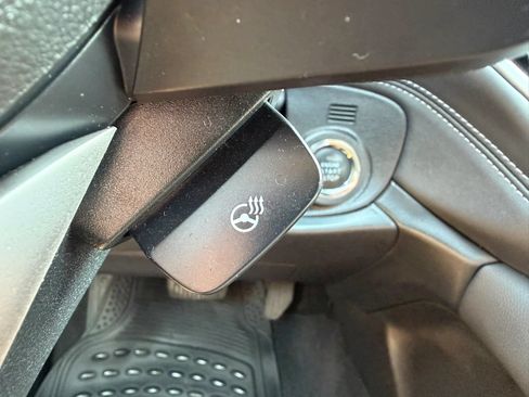 Used 2023 Subaru Outback Touring XT AWD/4WD image 39