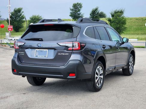 Used 2025 Subaru Outback Premium w/ Popular Package #1 AWD/4WD image 5