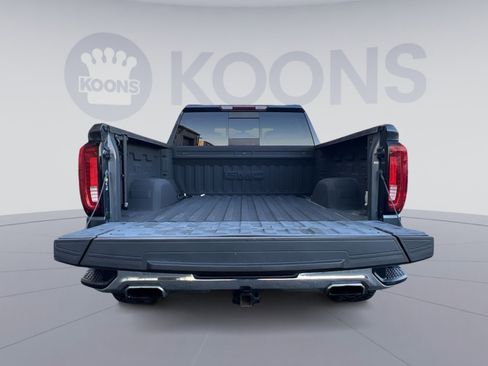 Used 2021 GMC Sierra 1500 SLT w/ SLT Premium Package image 24