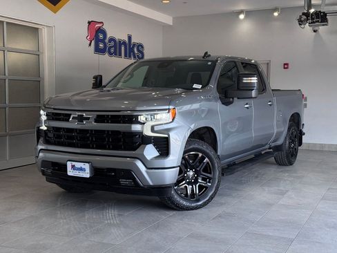 Certified 2024 Chevrolet Silverado 1500 RST w/ Convenience Package II AWD/4WD image 2